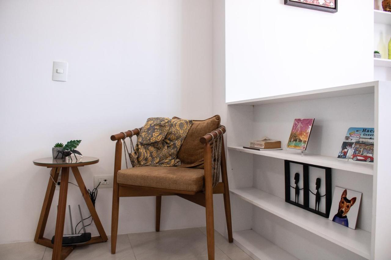 Flat Lado Shopping -vista P Mar